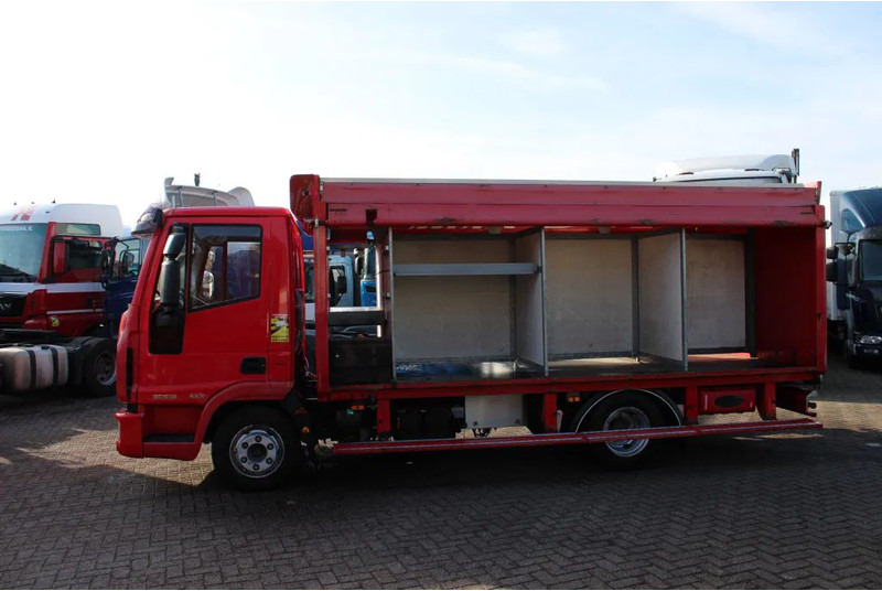 Iveco Eurocargo 100E18 + EURO 5 + LOW KM - Släck/ Räddningsvagn: bild 3 Iveco Eurocargo 100E18 + EURO 5 + LOW KM - Släck/ Räddningsvagn: bild 3
