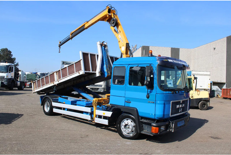MAN 15 .232 + CRANE COPMA + HOOKSYSTEM + CONTAINER + MANUAL + 7P - Lastväxlare lastbil, Kranbil: bild 2 MAN 15 .232 + CRANE COPMA + HOOKSYSTEM + CONTAINER + MANUAL + 7P - Lastväxlare lastbil, Kranbil: bild 2