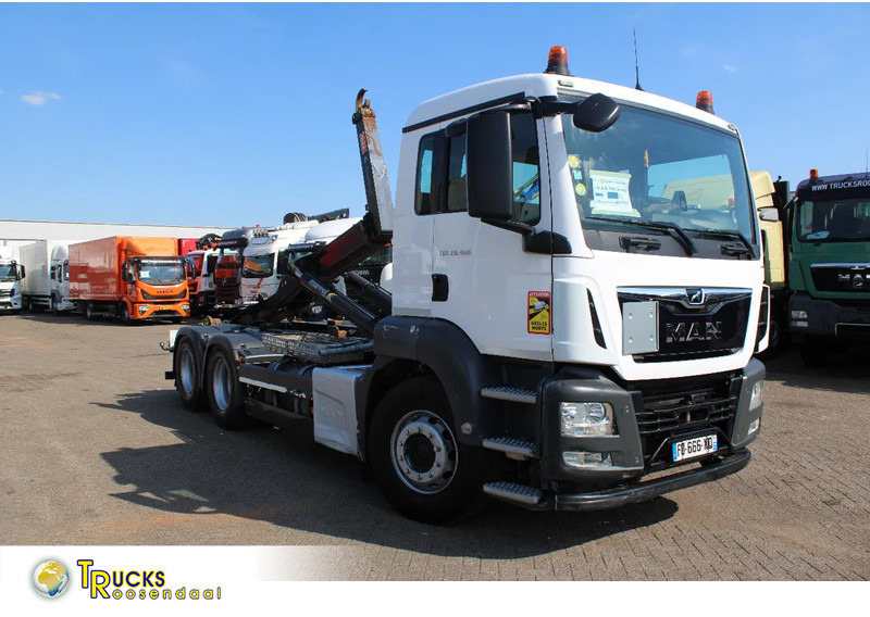 MAN TGS 28.460 + 6X2 + 249.000KM + EURO 6 - Lastväxlare lastbil: bild 1 MAN TGS 28.460 + 6X2 + 249.000KM + EURO 6 - Lastväxlare lastbil: bild 1
