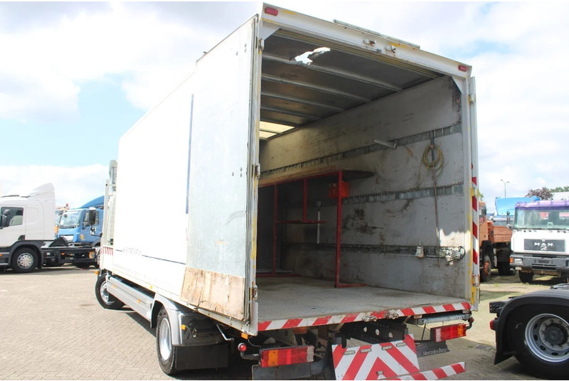 Mercedes-Benz Atego 1218 + EURO 5 + manual - Lastbil med skåp: bild 3 Mercedes-Benz Atego 1218 + EURO 5 + manual - Lastbil med skåp: bild 3