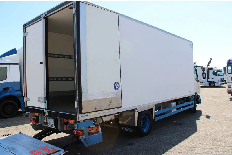 Volvo FL 240 + carrier + ATP + 16T + lift + MANUAL - Kylbil lastbil: bild 4 Volvo FL 240 + carrier + ATP + 16T + lift + MANUAL - Kylbil lastbil: bild 4