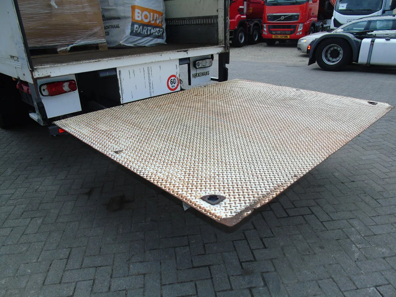 Volvo FL 260 + 18T + LIFT - Lastbil med skåp: bild 5 Volvo FL 260 + 18T + LIFT - Lastbil med skåp: bild 5