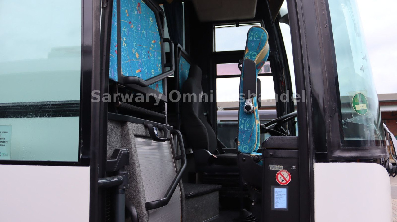 Setra 215 HDH*41 Sitze*VIP*8 Gang*Klima*WC*TV*Clubecke - Turistbuss: bild 5 Setra 215 HDH*41 Sitze*VIP*8 Gang*Klima*WC*TV*Clubecke - Turistbuss: bild 5