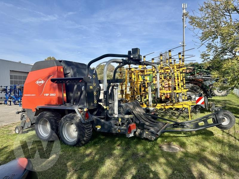 Kuhn VBP 2160 - Rundbalspress: bild 1 Kuhn VBP 2160 - Rundbalspress: bild 1
