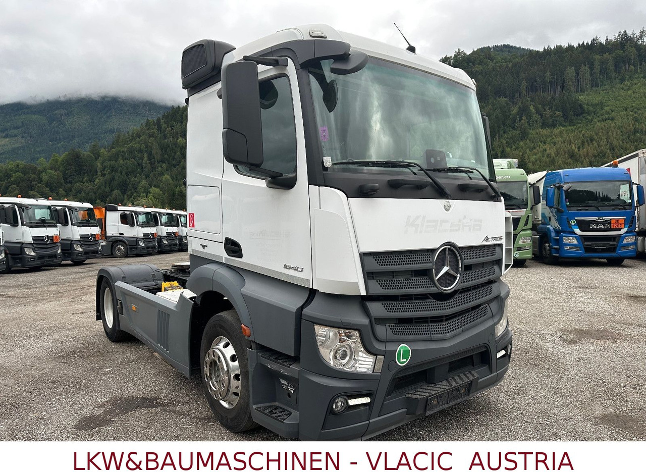 Mercedes-Benz Actros 1840 ADR - Dragbil: bild 2 Mercedes-Benz Actros 1840 ADR - Dragbil: bild 2
