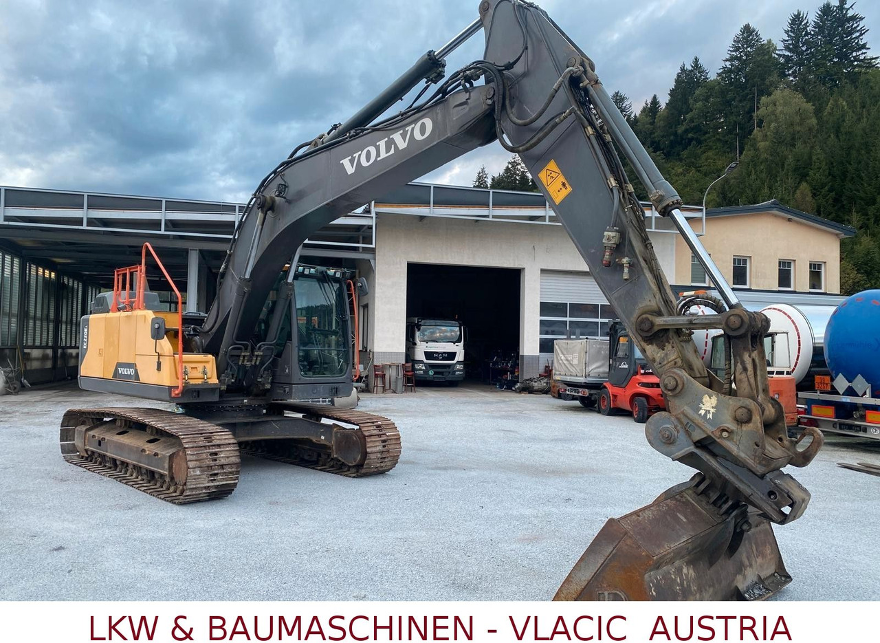Volvo EC 220 EL - Bandgrävare: bild 1 Volvo EC 220 EL - Bandgrävare: bild 1