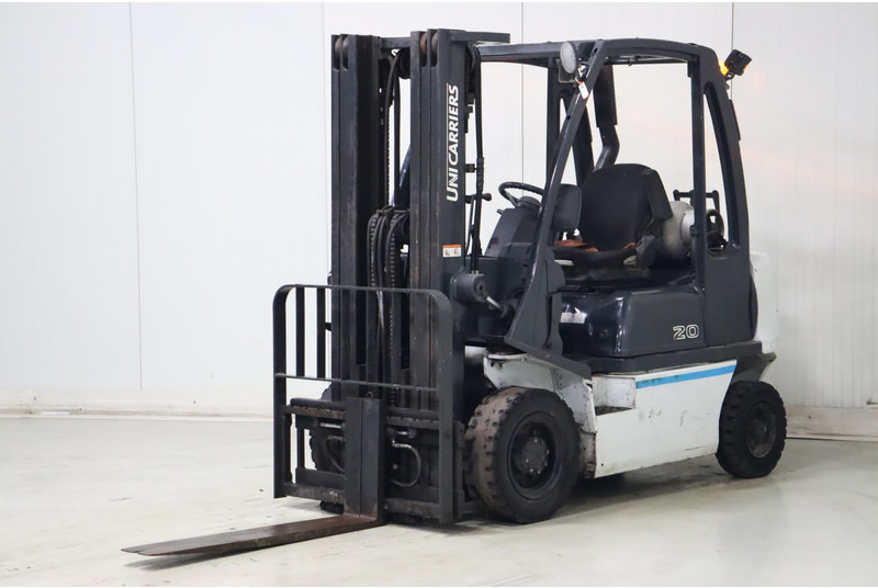 Nissan U1D2A20LQ - Gasoltruck: bild 3 Nissan U1D2A20LQ - Gasoltruck: bild 3
