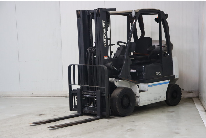 Nissan U1D2A20LQ - Gasoltruck: bild 4 Nissan U1D2A20LQ - Gasoltruck: bild 4