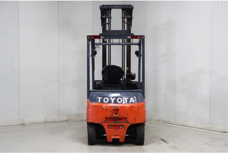 Toyota 8FBMT25 - Eltruck: bild 5 Toyota 8FBMT25 - Eltruck: bild 5