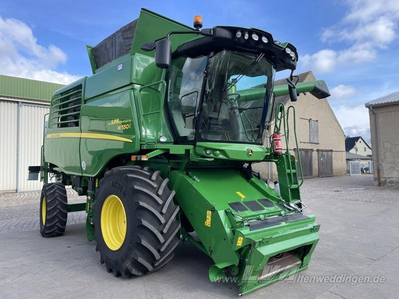 John Deere W550 - Skördetröska: bild 1 John Deere W550 - Skördetröska: bild 1