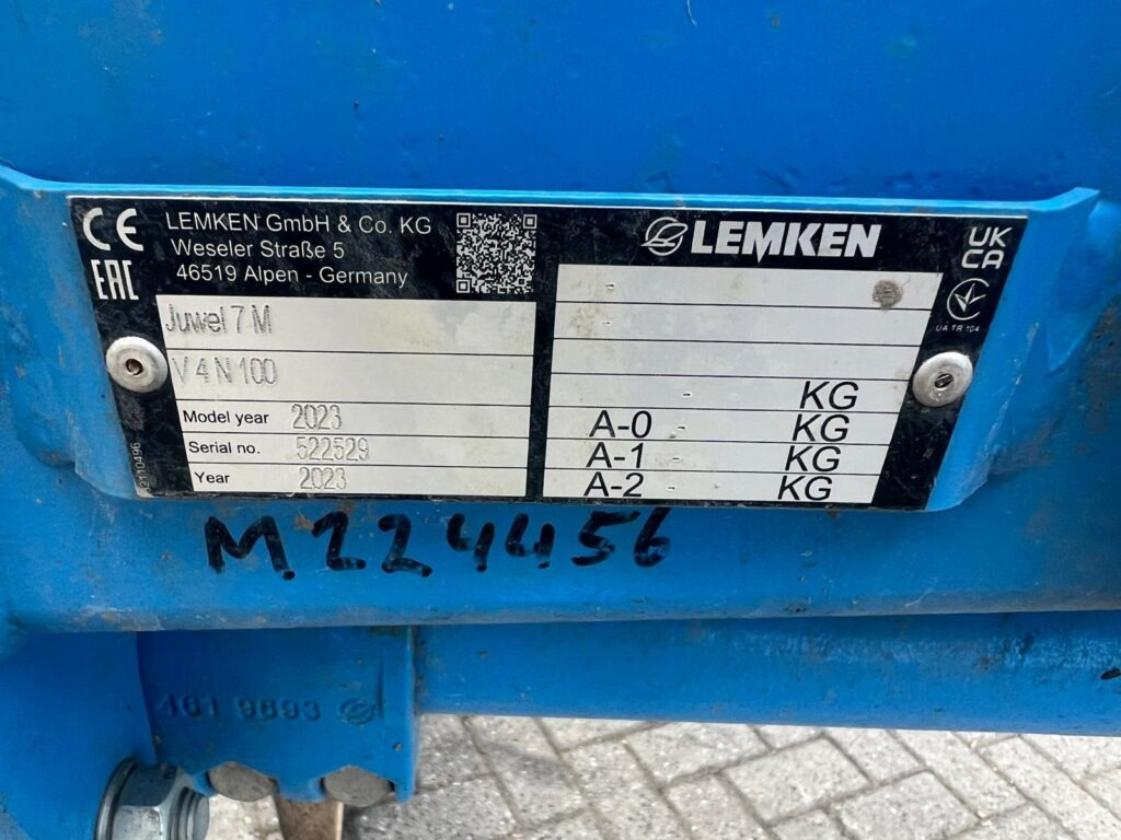 LEMKEN 4-scissor vario plough - Maskin för jordbearbetning: bild 3 LEMKEN 4-scissor vario plough - Maskin för jordbearbetning: bild 3