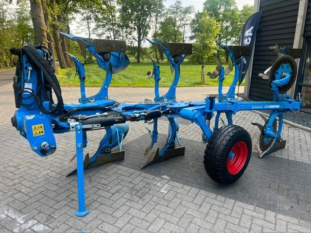 LEMKEN 4-scissor vario plough - Maskin för jordbearbetning: bild 1 LEMKEN 4-scissor vario plough - Maskin för jordbearbetning: bild 1
