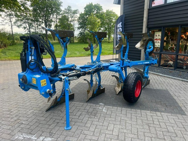 LEMKEN 4-scissor vario plough - Maskin för jordbearbetning: bild 2 LEMKEN 4-scissor vario plough - Maskin för jordbearbetning: bild 2