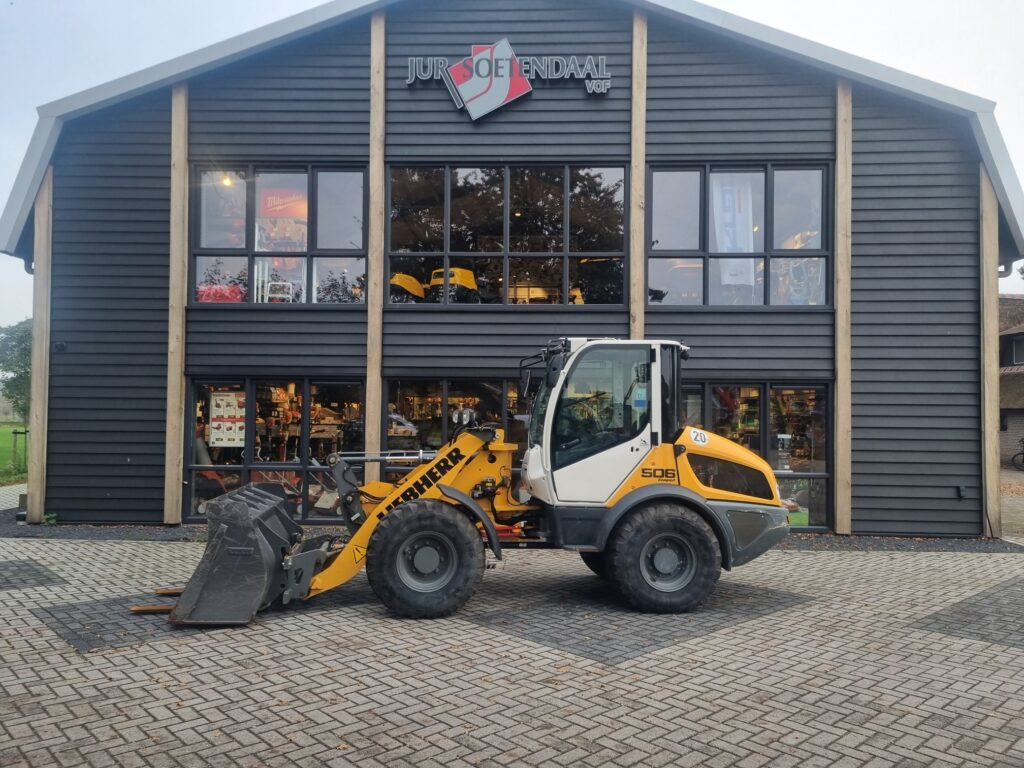 LIEBHERR L506C - Hjullastare: bild 1 LIEBHERR L506C - Hjullastare: bild 1