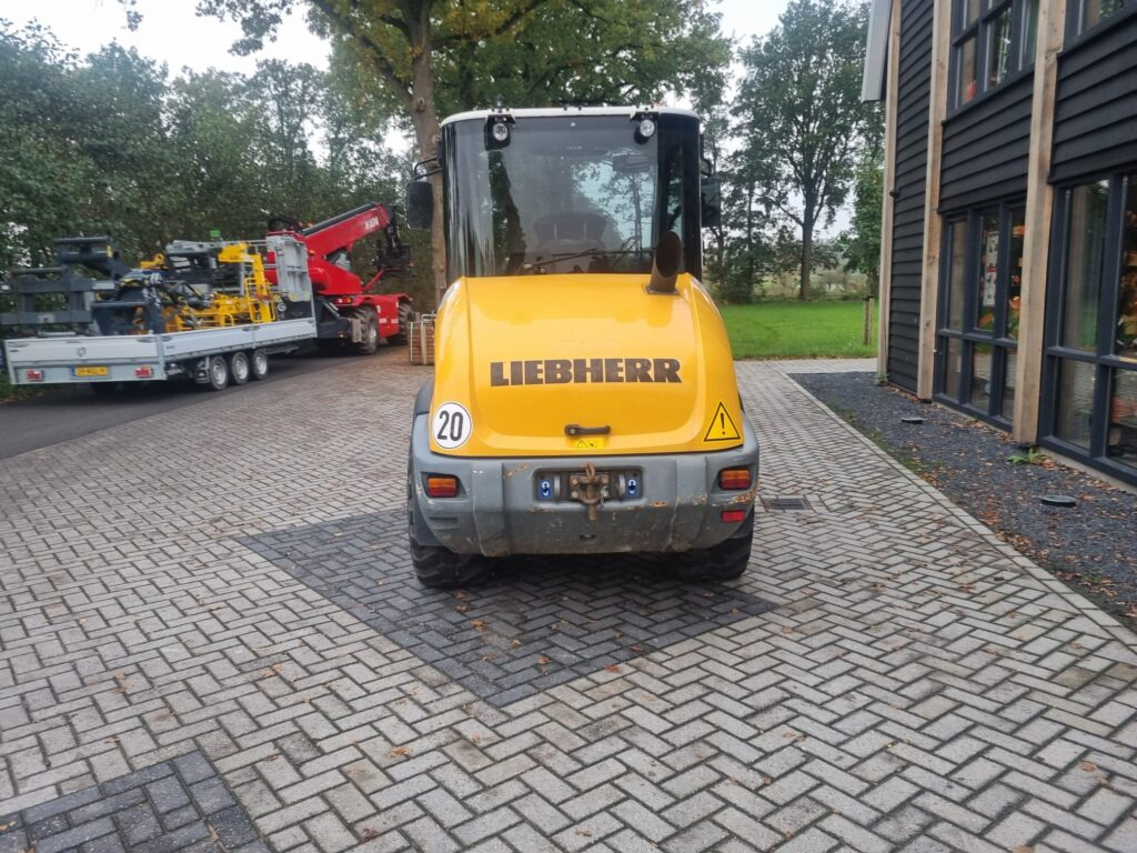 LIEBHERR L506C - Hjullastare: bild 5 LIEBHERR L506C - Hjullastare: bild 5
