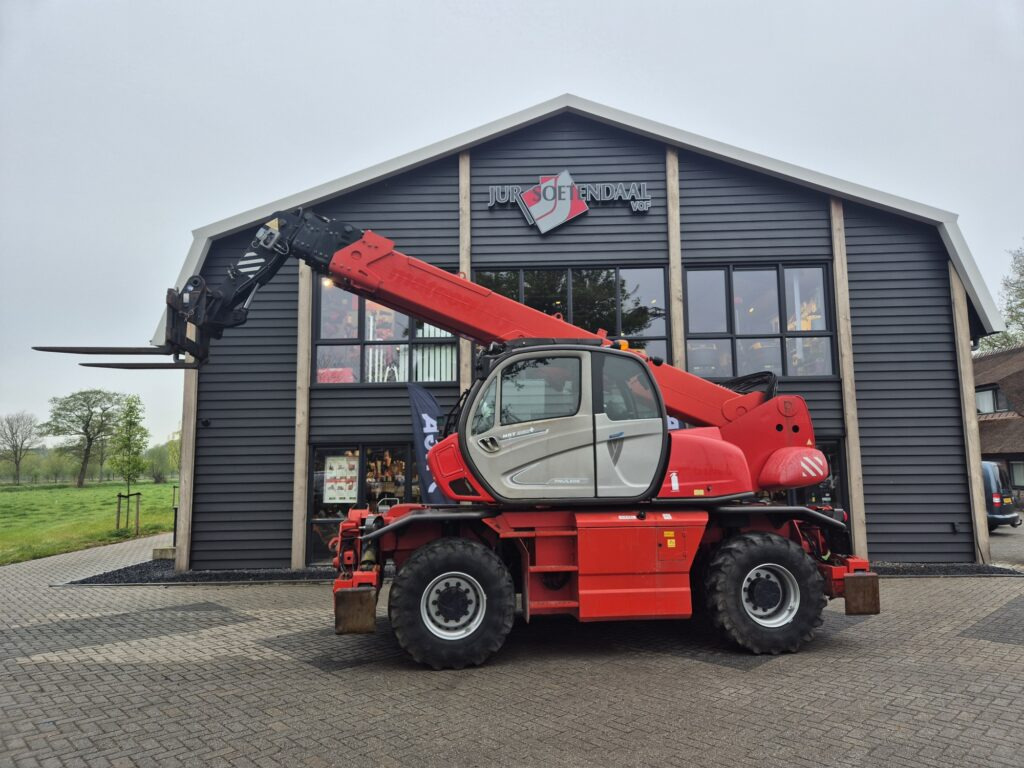 MANITOU MRT 2150+ privilege - Teleskoplastar: bild 1 MANITOU MRT 2150+ privilege - Teleskoplastar: bild 1