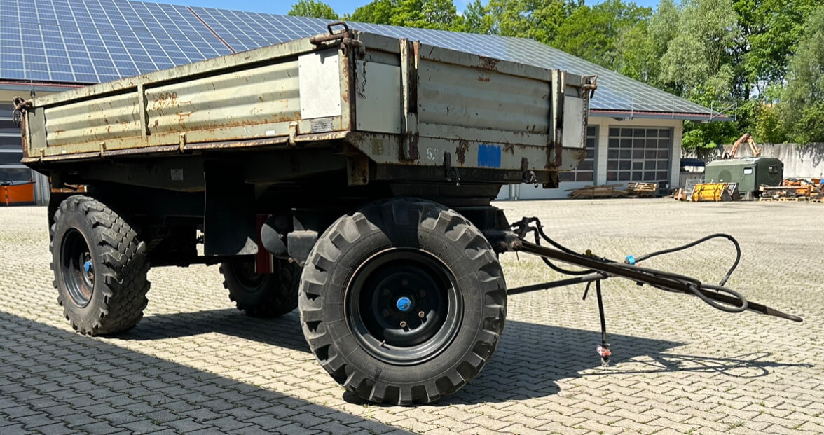 Unimog Anhänger 3 Seitenkipper Müller Mitteltal KD - Tippsläp: bild 3 Unimog Anhänger 3 Seitenkipper Müller Mitteltal KD - Tippsläp: bild 3