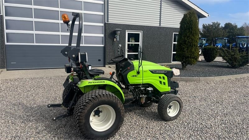 Avenger 26 Med frontvægt og MOMSFRI - Traktor: bild 4 Avenger 26 Med frontvægt og MOMSFRI - Traktor: bild 4