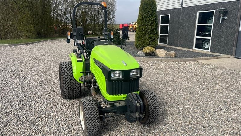 Avenger 26 Med frontvægt og MOMSFRI - Traktor: bild 5 Avenger 26 Med frontvægt og MOMSFRI - Traktor: bild 5