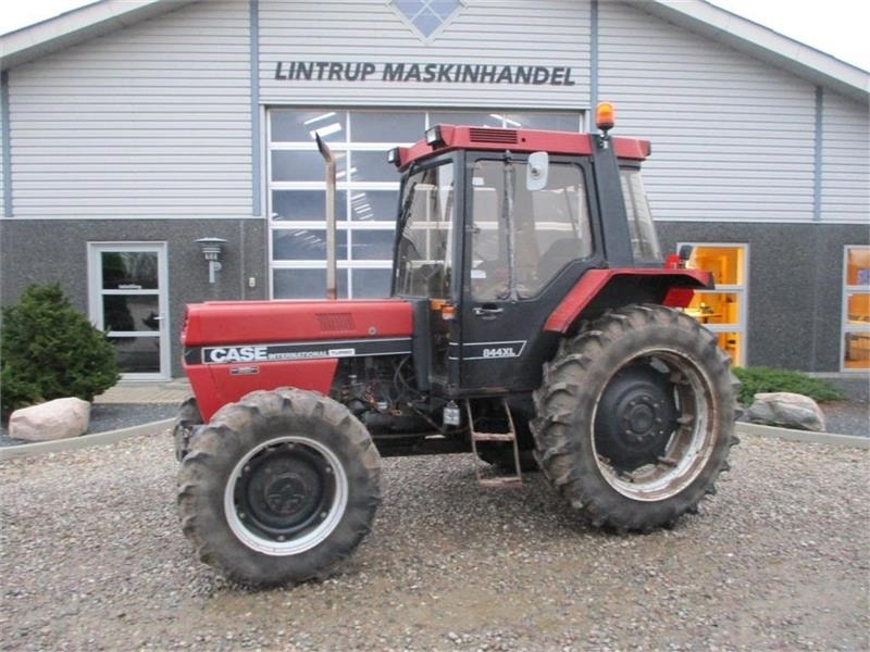 Case IH 844 XL 4wd traktor, en ejer fra ny - Traktor: bild 1 Case IH 844 XL 4wd traktor, en ejer fra ny - Traktor: bild 1