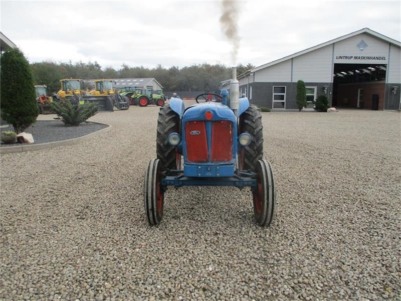 Leasa Fordson Major Diesel traktor  Fordson Major Diesel traktor: bild 10