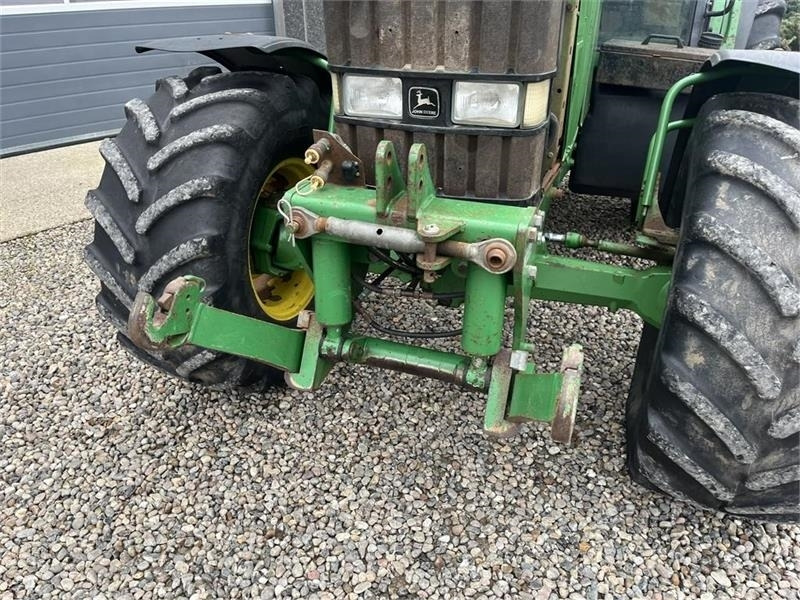 John Deere 6800 Med frontlift. - Traktor: bild 4 John Deere 6800 Med frontlift. - Traktor: bild 4