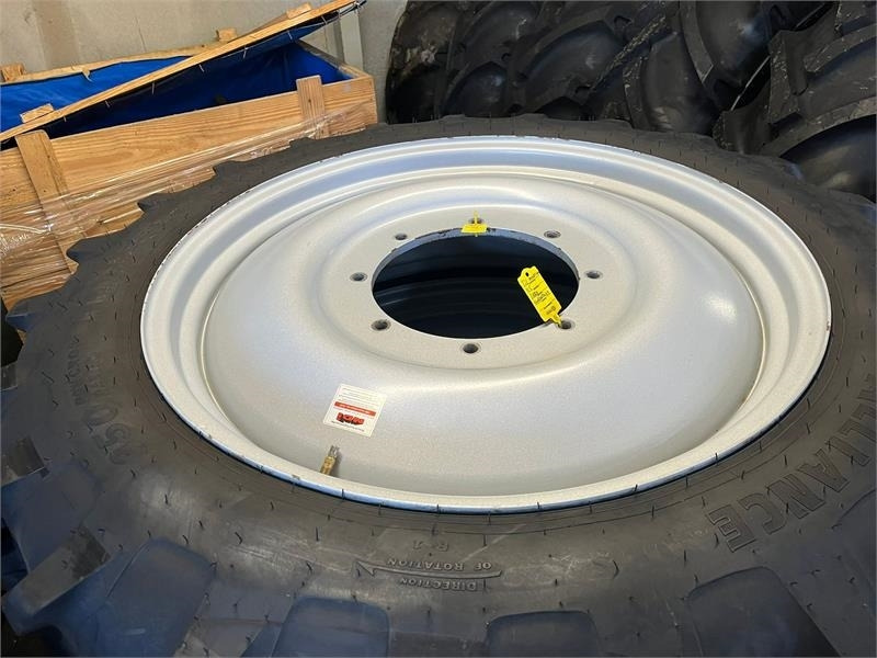 NDI 320/90R46 og 270/95R32 Med svejste fælge - Däck för Lantbruksmaskiner: bild 4 NDI 320/90R46 og 270/95R32 Med svejste fælge - Däck för Lantbruksmaskiner: bild 4