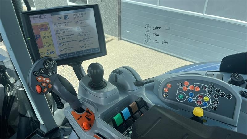 Traktor New Holland T7.270 AC med frontlift og frontlæsser: bild 7