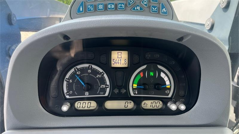Traktor New Holland T7.270 AC med frontlift og frontlæsser: bild 11
