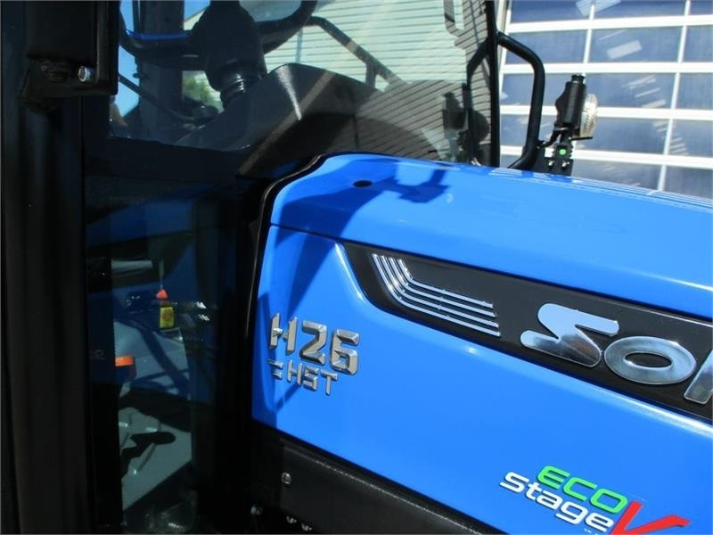 Traktor Solis 26 HST med kabine og Industrihjul: bild 14