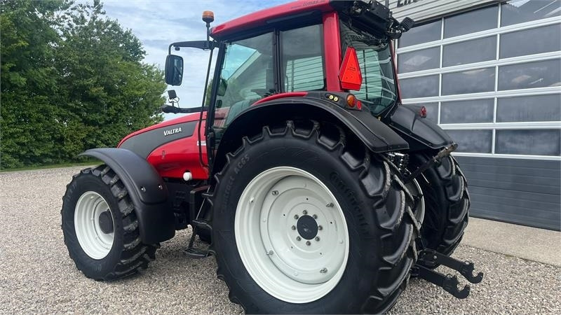 Valtra T171 Frontlift og fuld affjedring - Traktor: bild 3 Valtra T171 Frontlift og fuld affjedring - Traktor: bild 3