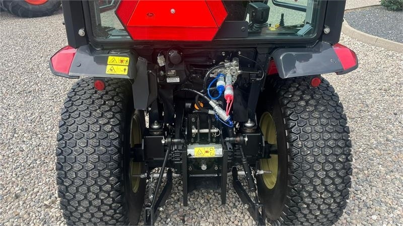 Yanmar YT 235H 4WD Snow Edition med sneplov og spreder - Kommunaltraktor: bild 5 Yanmar YT 235H 4WD Snow Edition med sneplov og spreder - Kommunaltraktor: bild 5