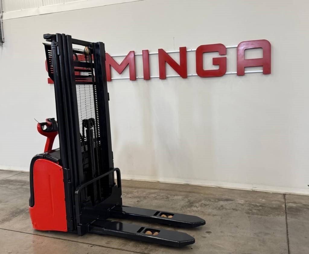 Linde 10750 L16 - Motviktstruck: bild 1 Linde 10750 L16 - Motviktstruck: bild 1