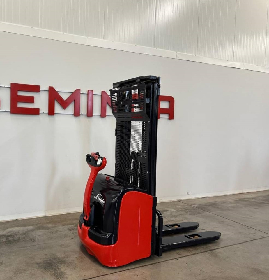 Linde 10750 L16 - Motviktstruck: bild 2 Linde 10750 L16 - Motviktstruck: bild 2