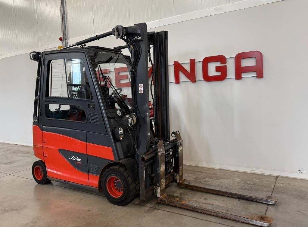 Linde 10984 - E25 - Eltruck: bild 1 Linde 10984 - E25 - Eltruck: bild 1