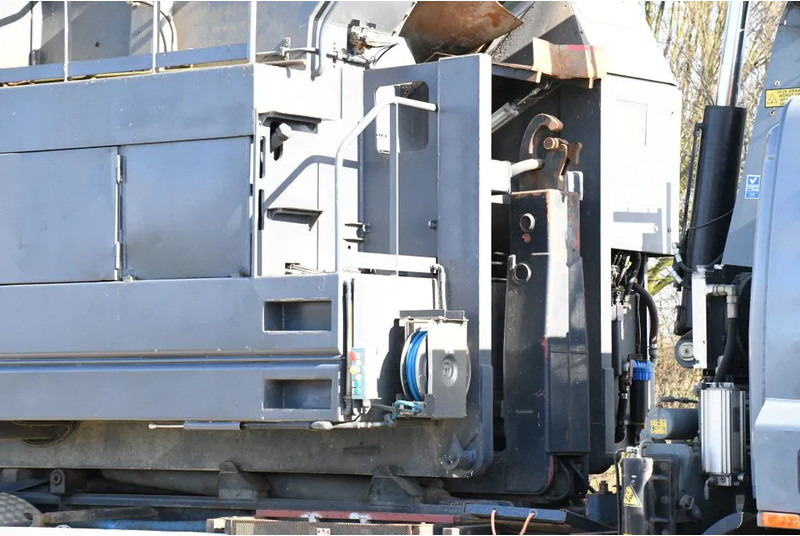 Lastväxlare lastbil, Kranbil DAF CF75/310 FAN !!KRAAN/HAAK!!PERSCONTAINER!!HIGH PRESURRE CLEANING!!HOGEDRUK REINIGING!!HOCH DRUCK WASHEN SYSTEM!!REINIGING!GEJO B: bild 9