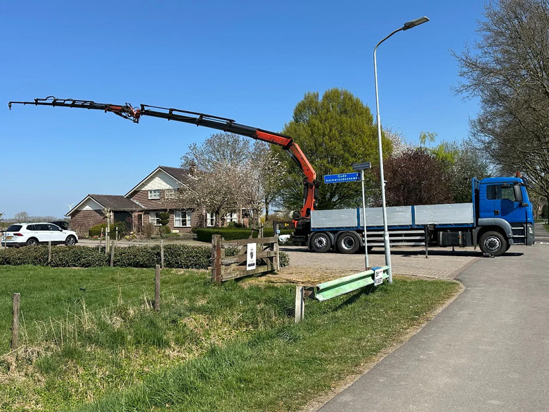 MAN TGA 26.440 6x4 HYDRODRIVE!!PALFINGER 29tm Fly jib/!!!ROOF/DACH/MONTAGE!!MANUTENTION!! CRANE!! - Kranbil: bild 4 MAN TGA 26.440 6x4 HYDRODRIVE!!PALFINGER 29tm Fly jib/!!!ROOF/DACH/MONTAGE!!MANUTENTION!! CRANE!! - Kranbil: bild 4