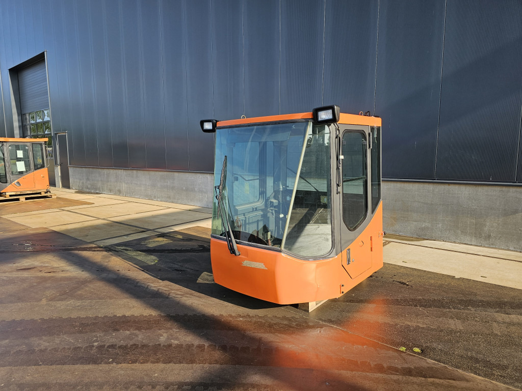 Doosan 220101-00071B - 220101-00071 - Hytt för Byggmaskiner: bild 1 Doosan 220101-00071B - 220101-00071 - Hytt för Byggmaskiner: bild 1
