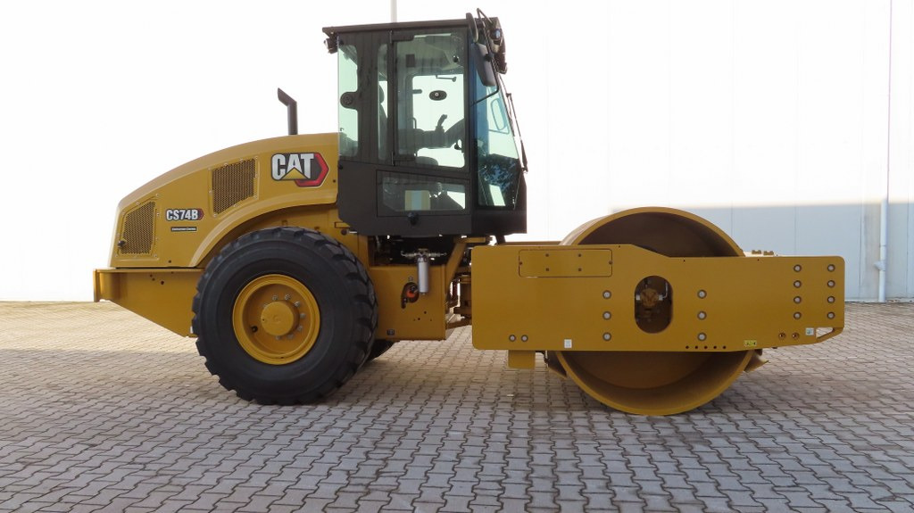 Caterpillar CS74B - Kompaktor: bild 1 Caterpillar CS74B - Kompaktor: bild 1