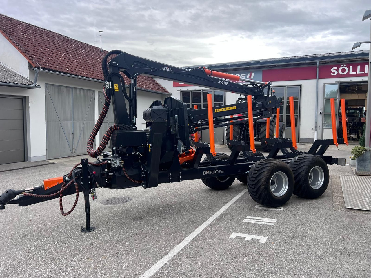 BMF BMF 10T2 mit BMF 850 HP Kran - Skogsvagn: bild 5 BMF BMF 10T2 mit BMF 850 HP Kran - Skogsvagn: bild 5