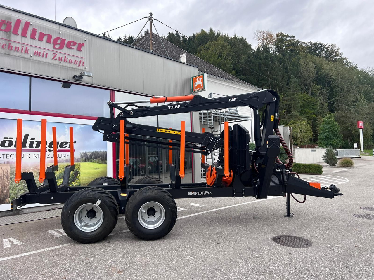 BMF BMF 10T2 mit BMF 850 HP Kran - Skogsvagn: bild 2 BMF BMF 10T2 mit BMF 850 HP Kran - Skogsvagn: bild 2