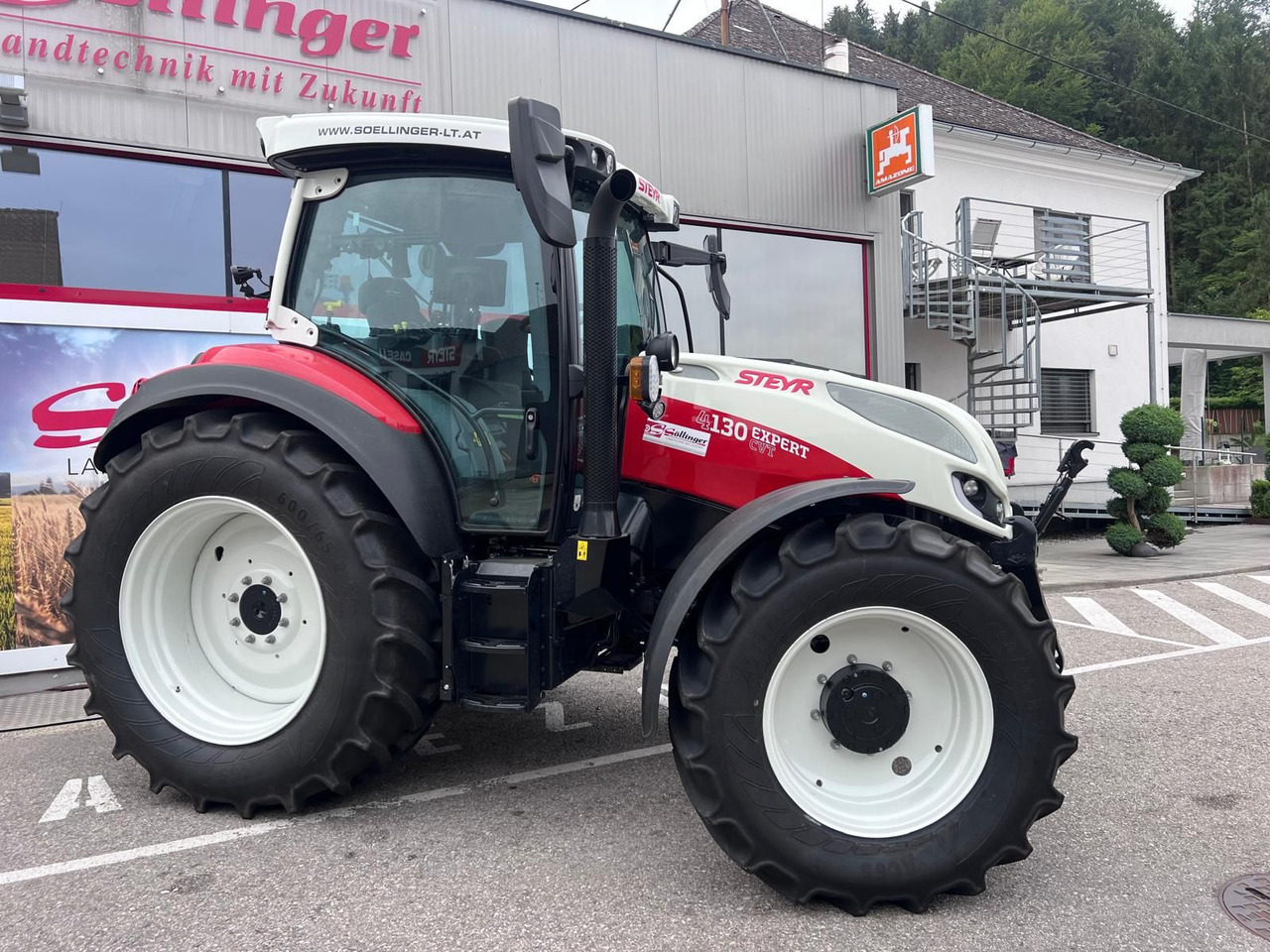 Steyr 4130 Expert CVT - Traktor: bild 4 Steyr 4130 Expert CVT - Traktor: bild 4