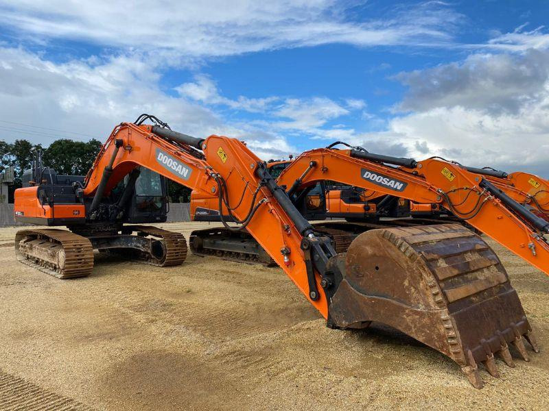 Doosan DX300LC - Bandgrävare: bild 1 Doosan DX300LC - Bandgrävare: bild 1