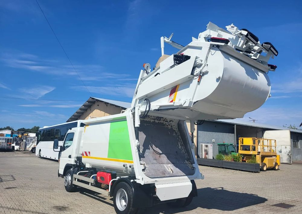 Mitsubishi Fuso Canter - Sopbil: bild 4 Mitsubishi Fuso Canter - Sopbil: bild 4