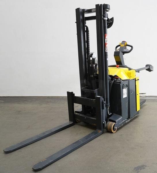 Combilift CS850 - Staplare: bild 2 Combilift CS850 - Staplare: bild 2