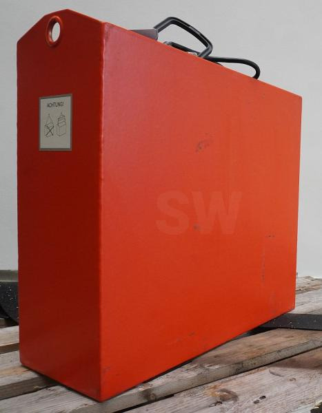 GRUMA 24 Volt 3 PzB 225 Ah - Batteri: bild 2 GRUMA 24 Volt 3 PzB 225 Ah - Batteri: bild 2
