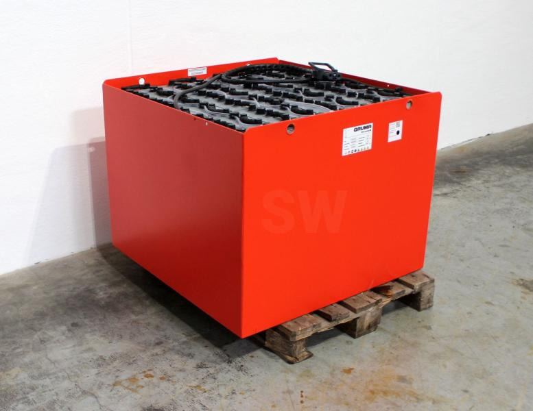 GRUMA 80 Volt 6 PzS 870 Ah - Batteri: bild 1 GRUMA 80 Volt 6 PzS 870 Ah - Batteri: bild 1