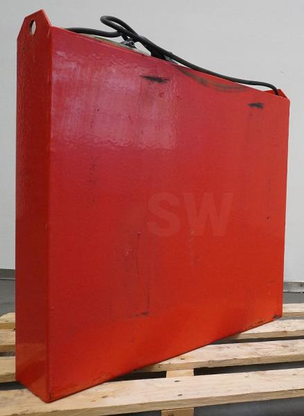 HAWKER 24 Volt 2 PzB 200 Ah - Batteri: bild 2 HAWKER 24 Volt 2 PzB 200 Ah - Batteri: bild 2