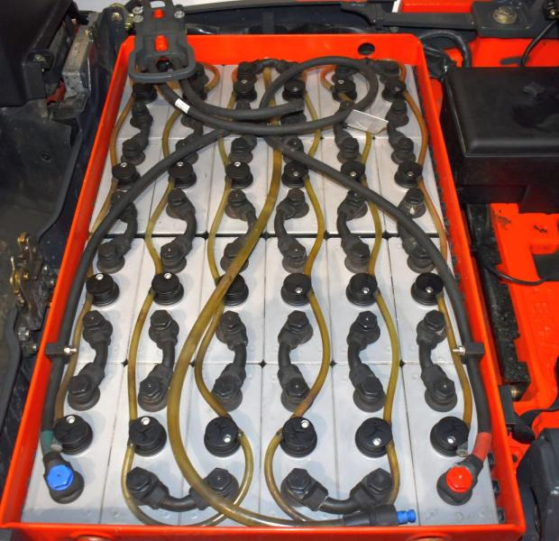 Linde E 14 EVO 386-02 - Eltruck: bild 5 Linde E 14 EVO 386-02 - Eltruck: bild 5