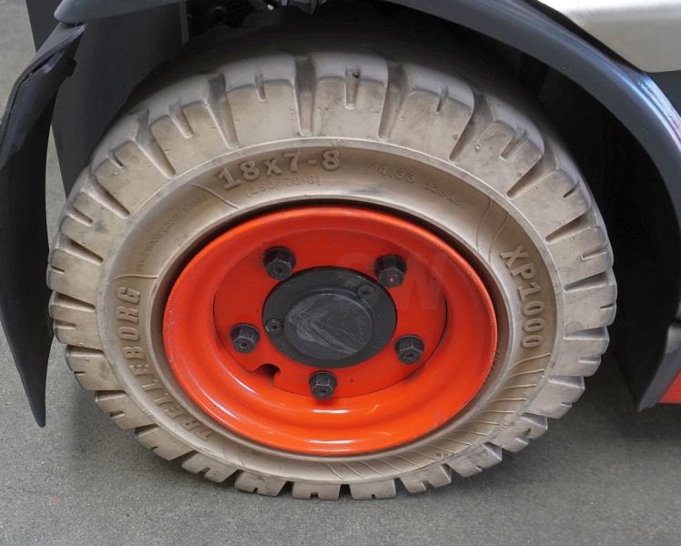 Linde E 16 EVO 386-02 - Eltruck: bild 2 Linde E 16 EVO 386-02 - Eltruck: bild 2